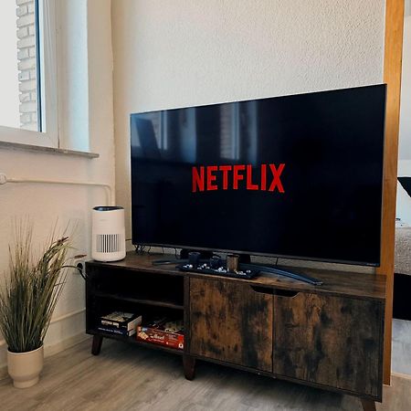 Ama Home Apartment In Hiddenhausen - Wlan, Smart-Tv - Nahe A30 & A2 - Nur 10 Min Von Herford מראה חיצוני תמונה