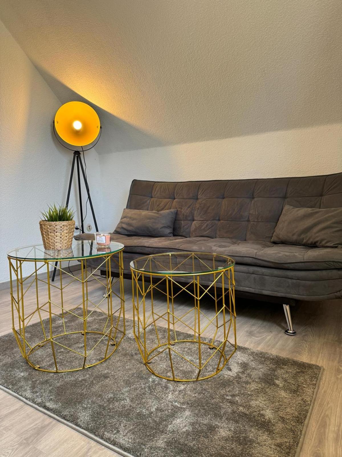 Ama Home Apartment In Hiddenhausen - Wlan, Smart-Tv - Nahe A30 & A2 - Nur 10 Min Von Herford מראה חיצוני תמונה